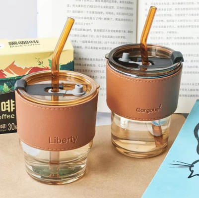 ขวดน้ำแก้วหนัง 450 มล. พร้อมหลอดแก้ว